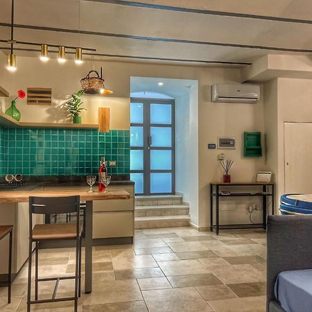 Amay City Suite Bari Exterior foto